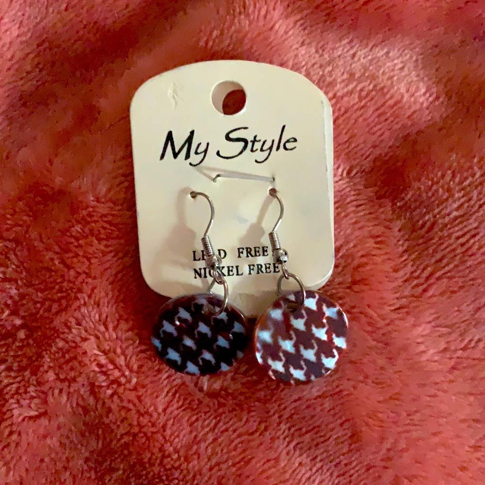 Houndstooth Dangling Earrings